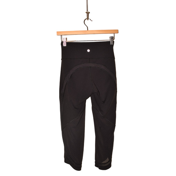 LULULEMON $88 Revitalize Crop 21" Legging in Black Size 4 - Picture 2 of 4